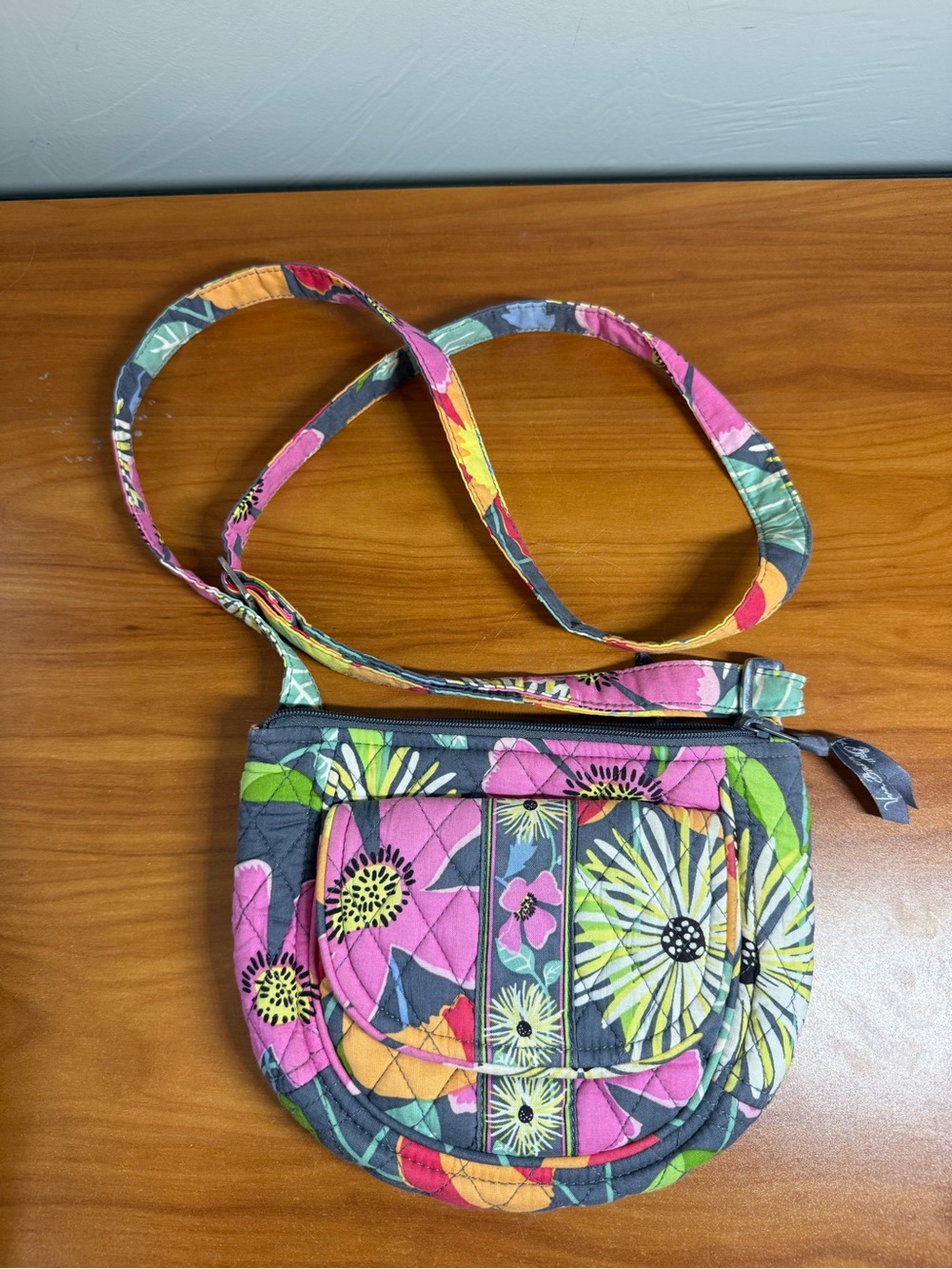 Vera Bradley Lizzy Crossbody Bag Retired Jazzy Bloom Colorful Floral Small Purse
